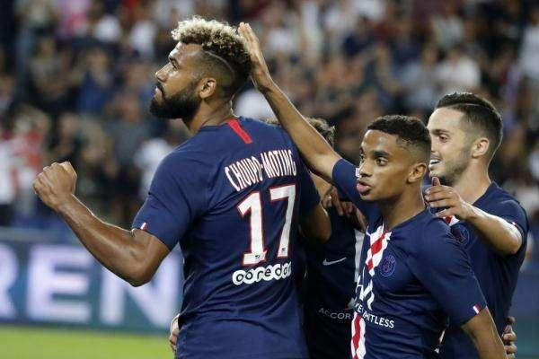 九游体育-法甲倒计时，上海海港今晨门线救险，细节引发关注，球迷炸锅，身体对抗强度拉满-九游体育