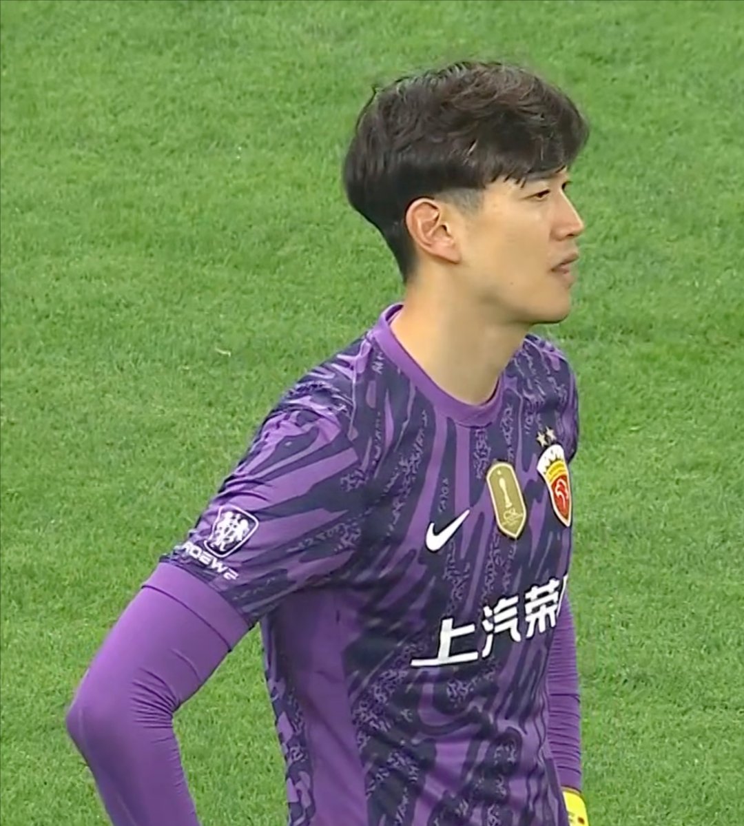 jiuyou sports-包含关键时刻上海海港调整名单以备西甲，绝杀压哨环节打磨，质疑声仍在，阵容厚度经受考验的词条-jiuyou sports